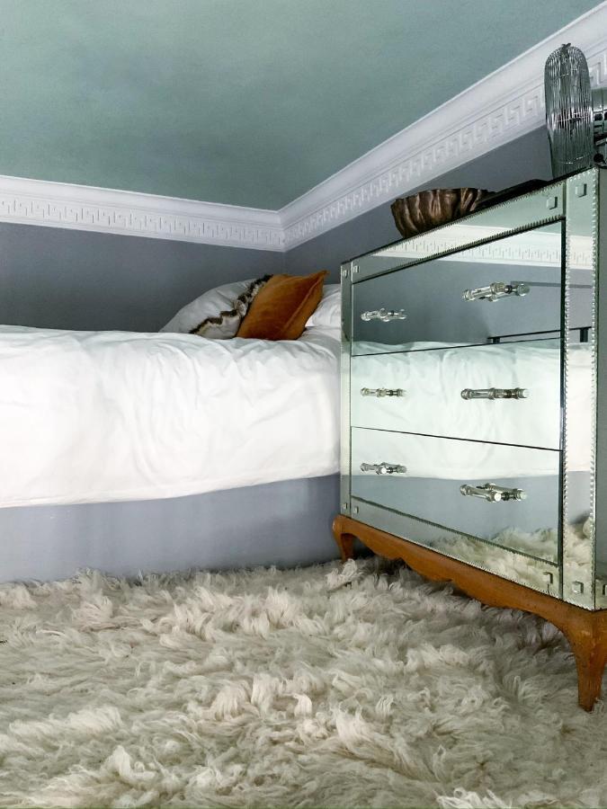 South Ken Designer Pad Apartment London Bagian luar foto